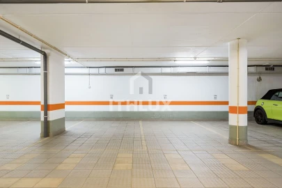 Apartamento T4 para Venda em Avenidas Novas