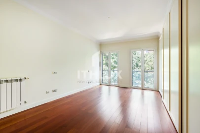 Apartamento T4 para Venda em Avenidas Novas