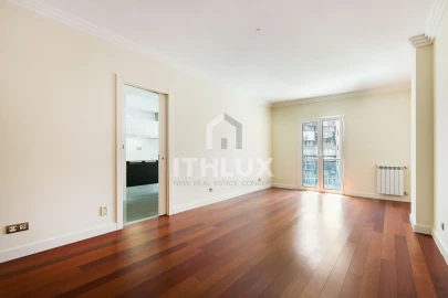 Apartamento T4 para Venda em Avenidas Novas
