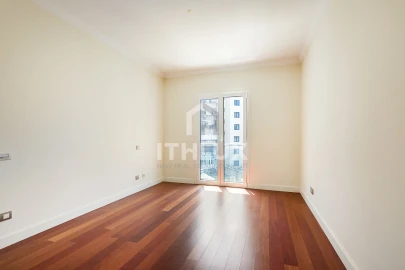 Apartamento T4 para Venda em Avenidas Novas