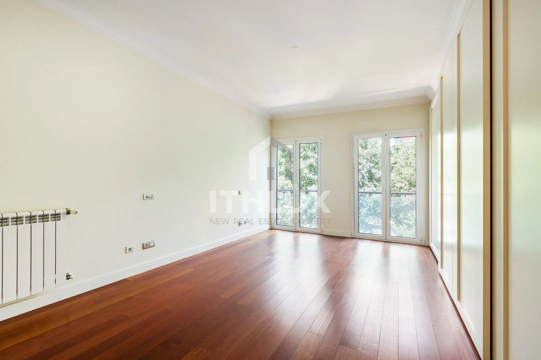 Apartamento T4 para Venda em Avenidas Novas Foto 18