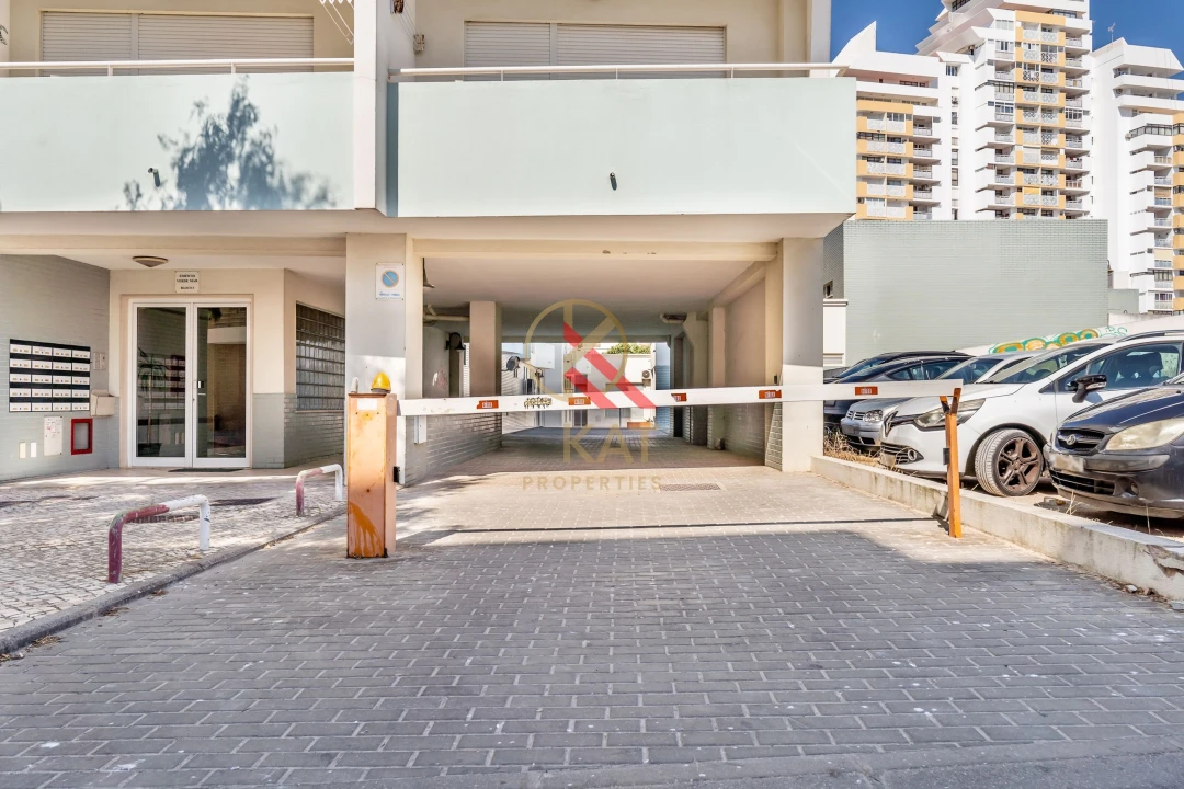 Apartamento T1 para Venda em Armação de Pera Foto 25