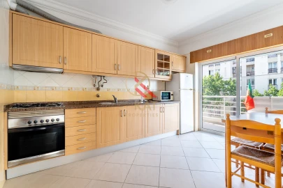 Apartamento T1 para Venda em Armação de Pera