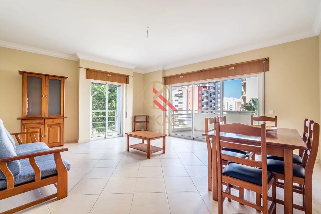 Apartamento T1 para Venda em Armação de Pera Foto 17
