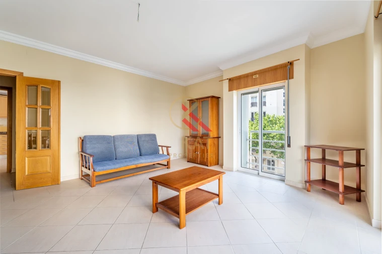 Apartamento T1 para Venda em Armação de Pera Foto 18