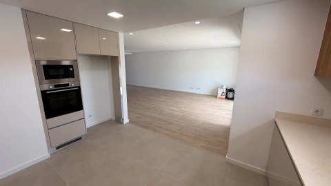 Moradia T3 para Venda em Azeitão (São Lourenço e São Simão)
