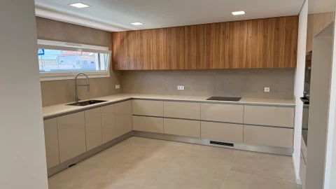 Moradia T3 para Venda em Azeitão (São Lourenço e São Simão)