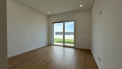 Moradia T3 para Venda em Azeitão (São Lourenço e São Simão)
