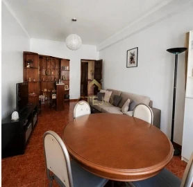 Apartamento T3 para Venda em Santa Iria de Azoia, São João da Talha e Bobadela