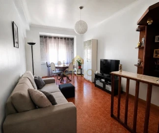 Apartamento T3 para Venda em Santa Iria de Azoia, São João da Talha e Bobadela