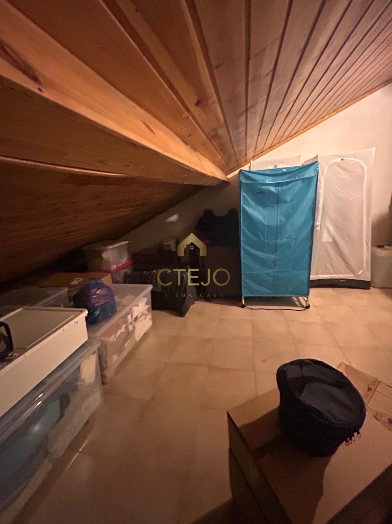 Apartamento T3 para Venda em Santa Iria de Azoia, São João da Talha e Bobadela Foto 17