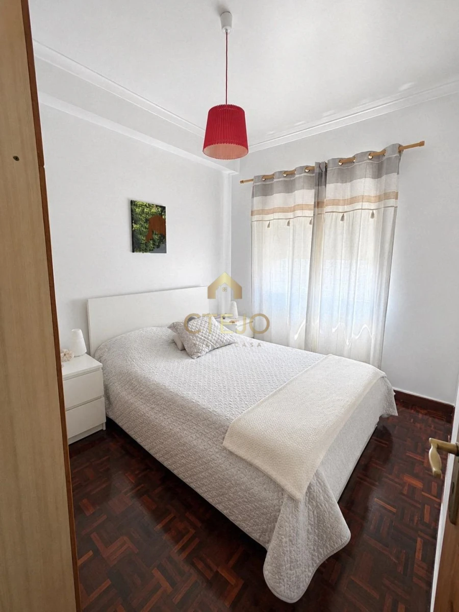 Apartamento T3 para Venda em Santa Iria de Azoia, São João da Talha e Bobadela Foto 7