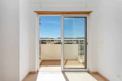 Apartamento T3 para Venda em Loule (São Clemente)