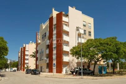Apartamento T3 para Venda em Loule (São Clemente)