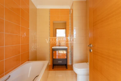 Apartamento T3 para Venda em Loule (São Clemente)