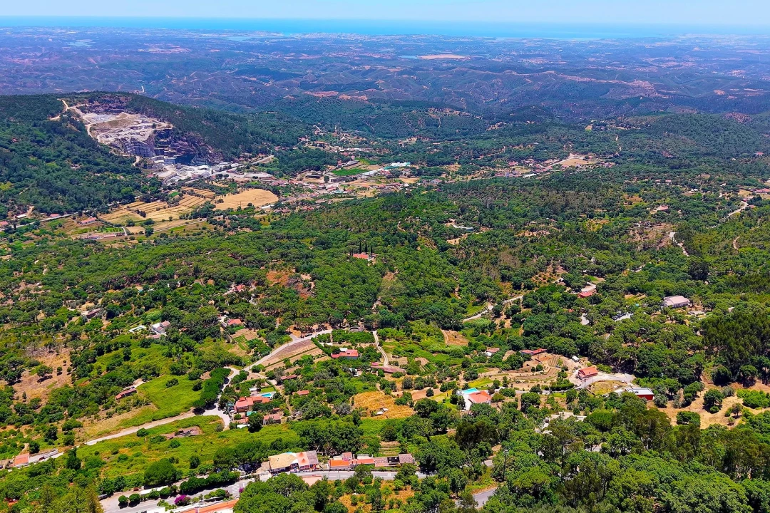 Terreno para Venda em Monchique Foto 34