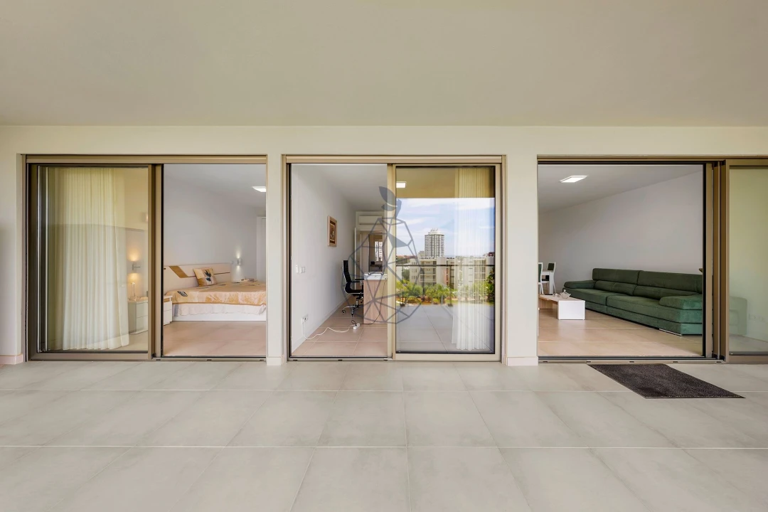 Apartamento T2 para Venda em Portimão Foto 15