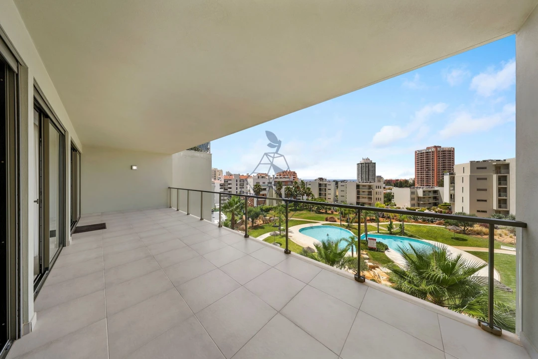 Apartamento T2 para Venda em Portimão Foto 34
