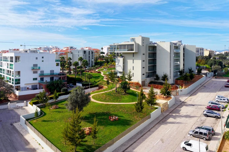 Apartamento T2 para Venda em Portimão Foto 42