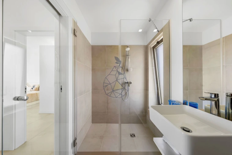 Apartamento T2 para Venda em Portimão Foto 21