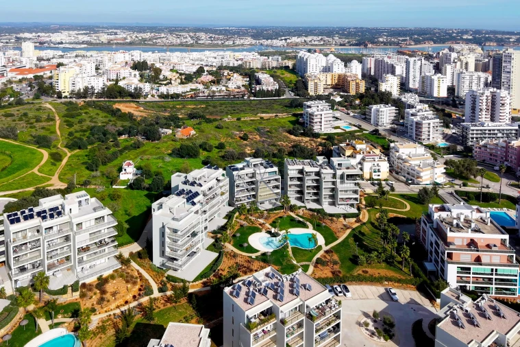 Apartamento T2 para Venda em Portimão Foto 54
