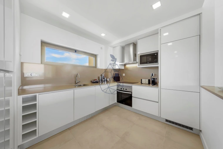 Apartamento T2 para Venda em Portimão Foto 2