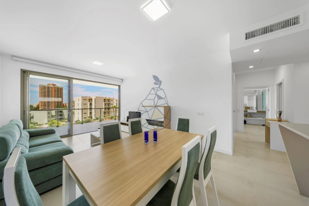Apartamento T2 para Venda em Portimão Foto 16