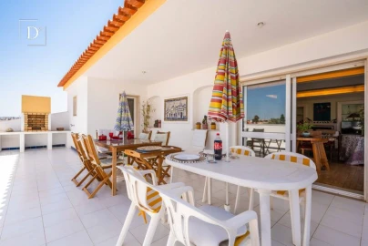 Apartamento T3 para Venda em Albufeira e Olhos de Água
