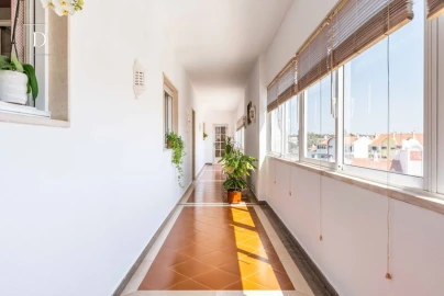 Apartamento T3 para Venda em Albufeira e Olhos de Água