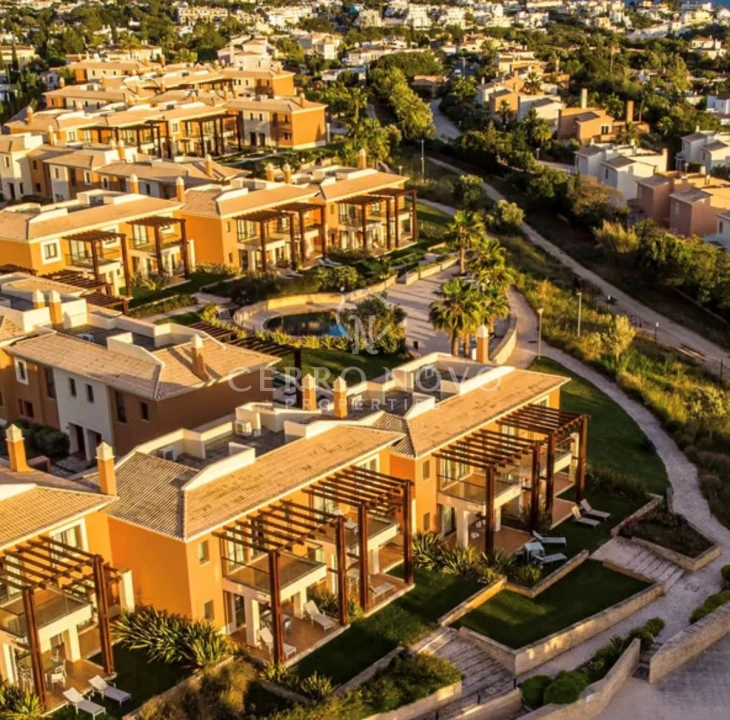 Apartamento T1 para Venda em Lagoa e Carvoeiro Foto 2