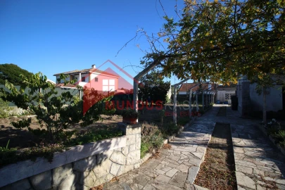 Moradia T3 para Venda em Sesimbra (Castelo)