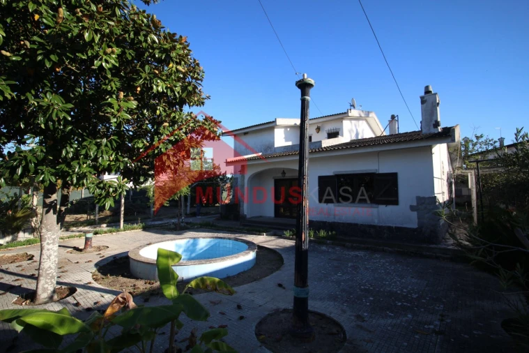 Moradia T3 para Venda em Sesimbra (Castelo) Foto 3