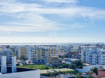 Apartamento T3 para Venda em Quelfes