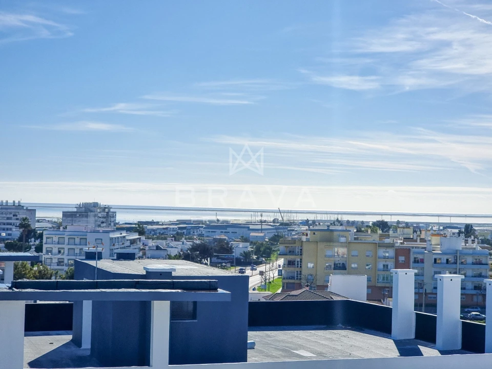 Apartamento T3 para Venda em Quelfes Foto 33