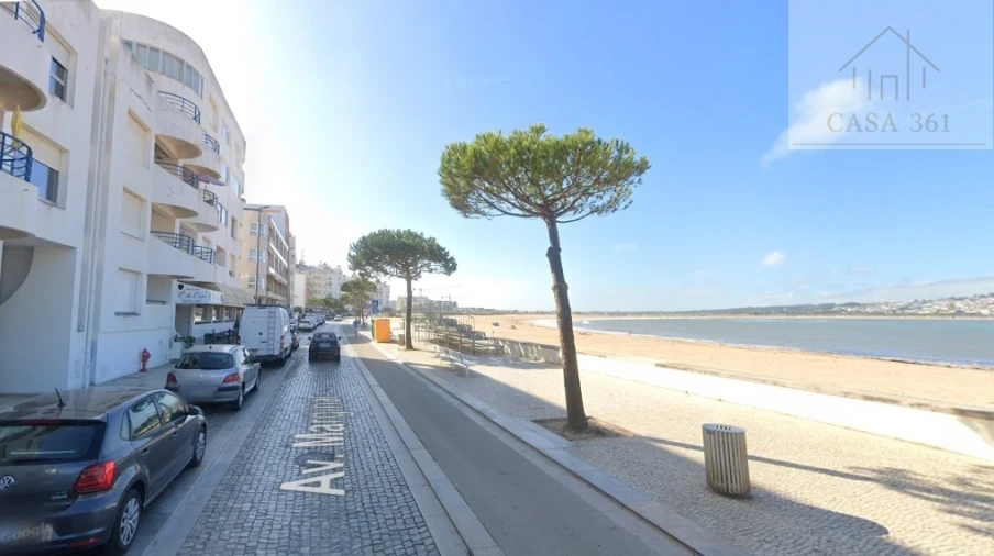 Apartamento T2 para Venda em São Martinho do Porto Foto 2