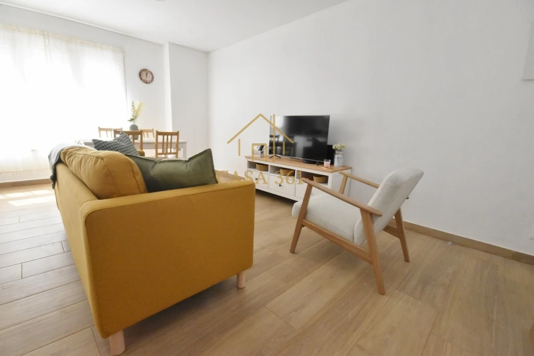 Apartamento T2 para Venda em São Martinho do Porto Foto 6