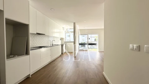 Apartamento T3 para Venda em Braga (Maximinos, Sé e Cividade)
