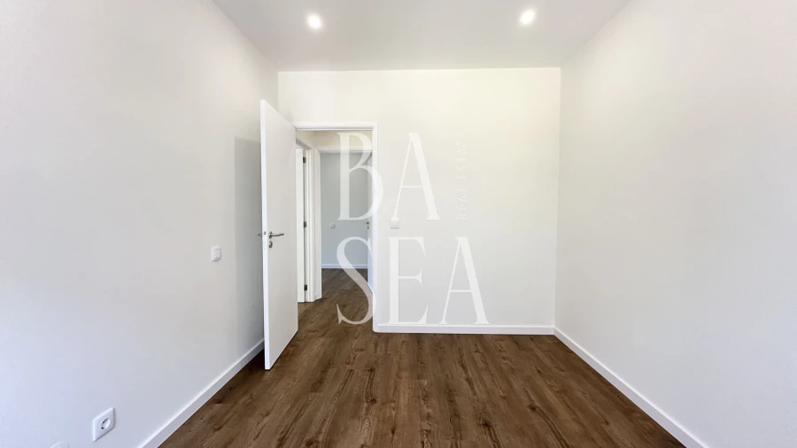 Apartamento T3 para Venda em Braga (Maximinos, Sé e Cividade) Foto 12