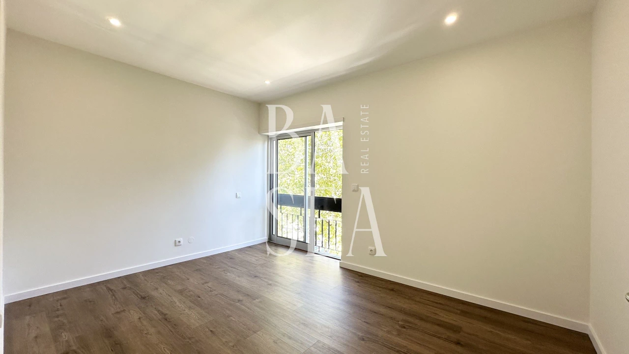 Apartamento T3 para Venda em Braga (Maximinos, Sé e Cividade) Foto 15