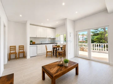 Apartamento T1 para Venda em Albufeira e Olhos de Água
