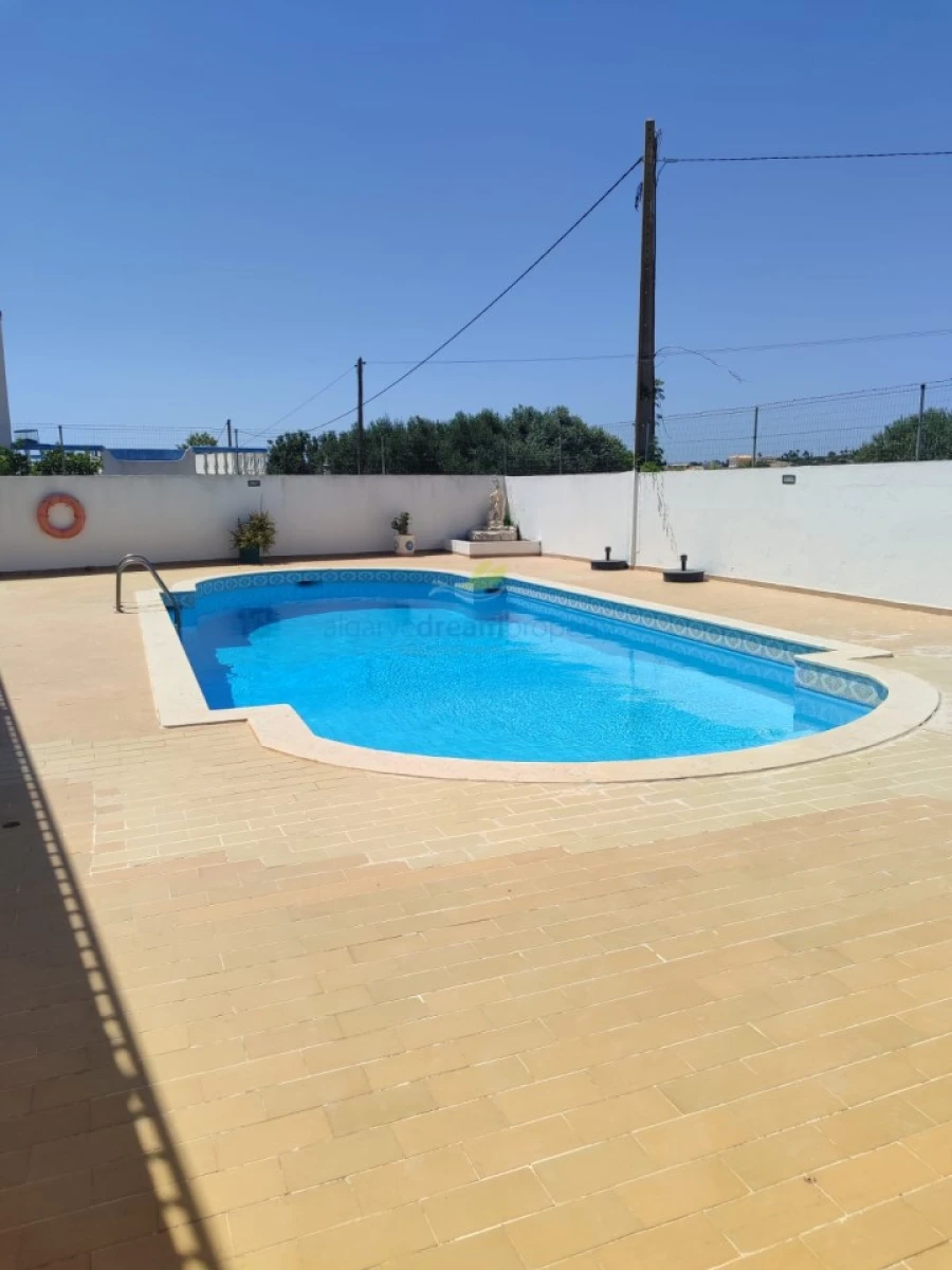 Apartamento T1 para Venda em Albufeira e Olhos de Água Foto 13