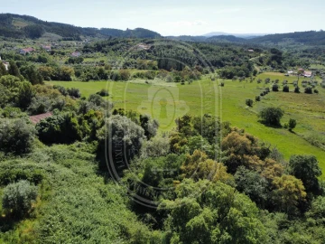 Moradia T18 para Venda em Areias e Pias