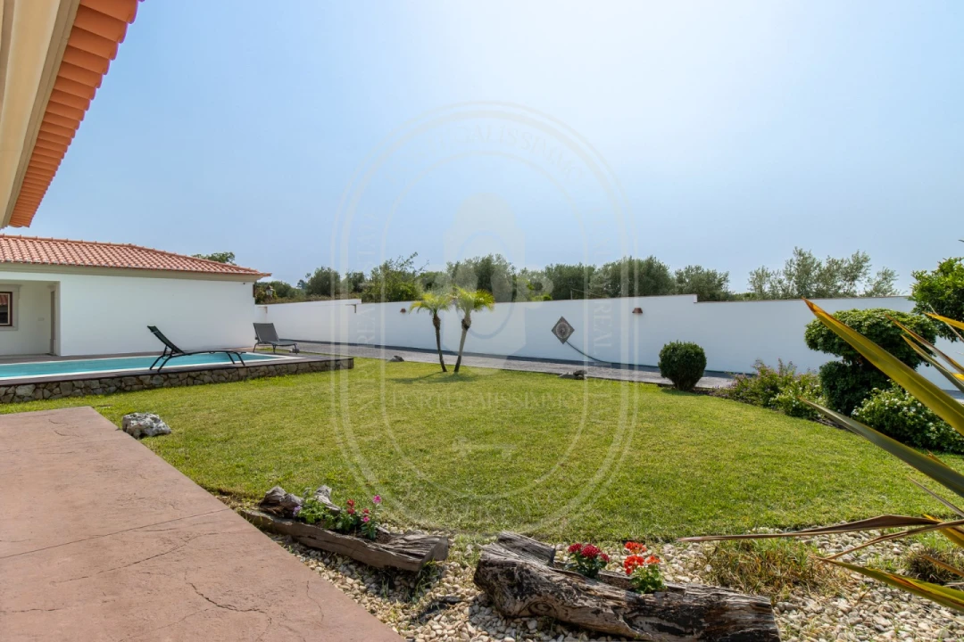 Moradia T4 para Venda em Asseiceira Foto 45