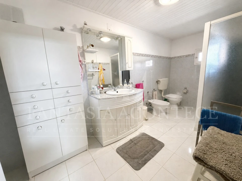 Moradia T5 para Venda em Alpalhão Foto 13