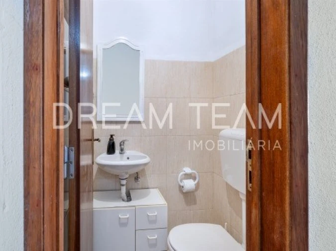 Moradia T3 para Venda em Quinta do Anjo Foto 6