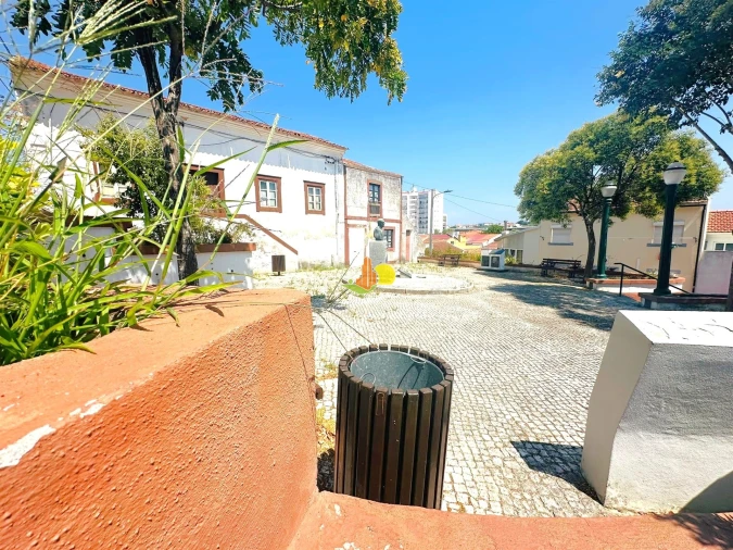 Moradia T3 para Venda em Tavarede Foto 5