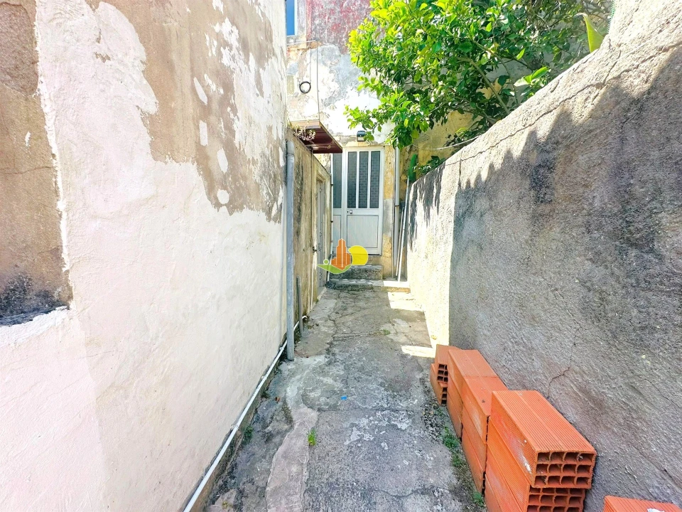 Moradia T3 para Venda em Tavarede Foto 6