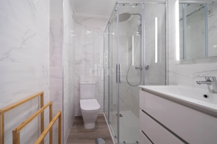 Apartamento T3 para Arrendamento em Urgezes Foto 21