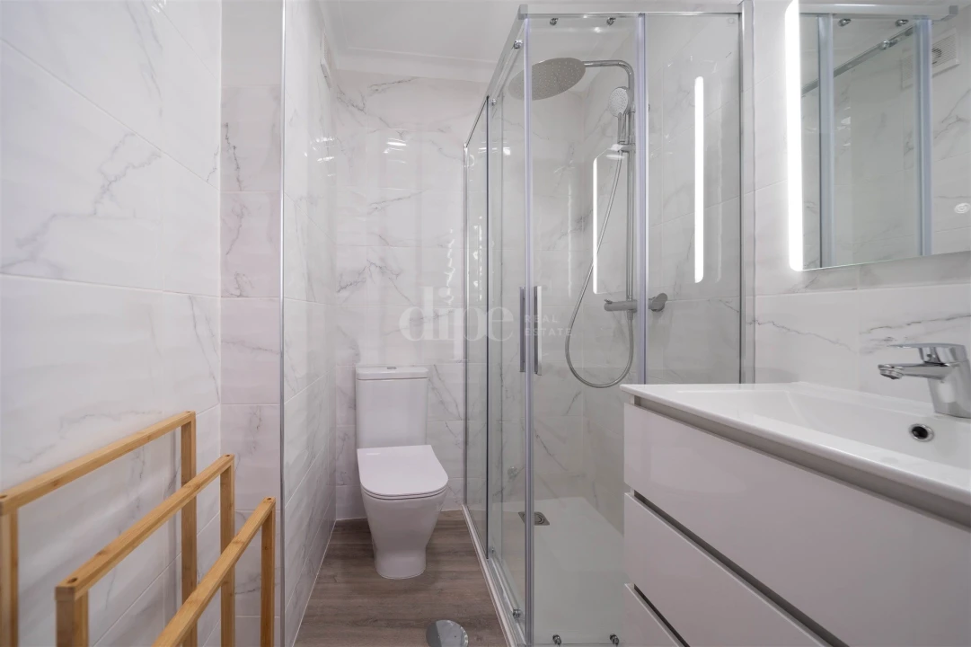 Apartamento T3 para Arrendamento em Urgezes Foto 21