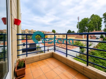 Apartamento T3 para Venda em Gulpilhares e Valadares